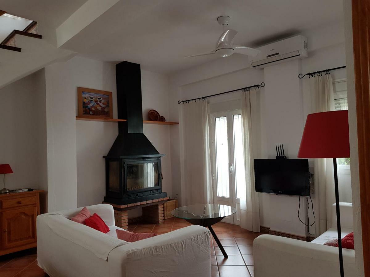Casa De Abajo Villa Prado Del Rey Ngoại thất bức ảnh